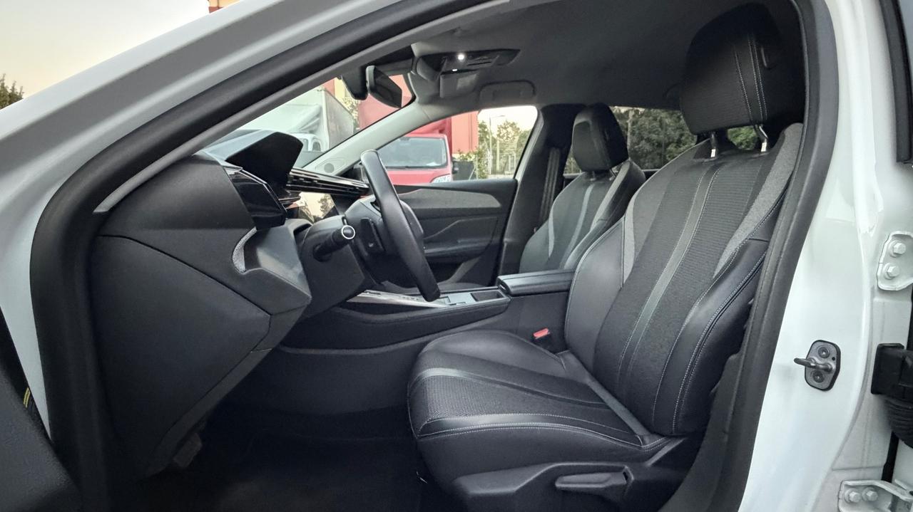PEUGEOT 308 1.5 BLUEHDI ALLURE PACK 131CV - VIRTUAL COCKPIT, FULL LED, NEOPATENTATI