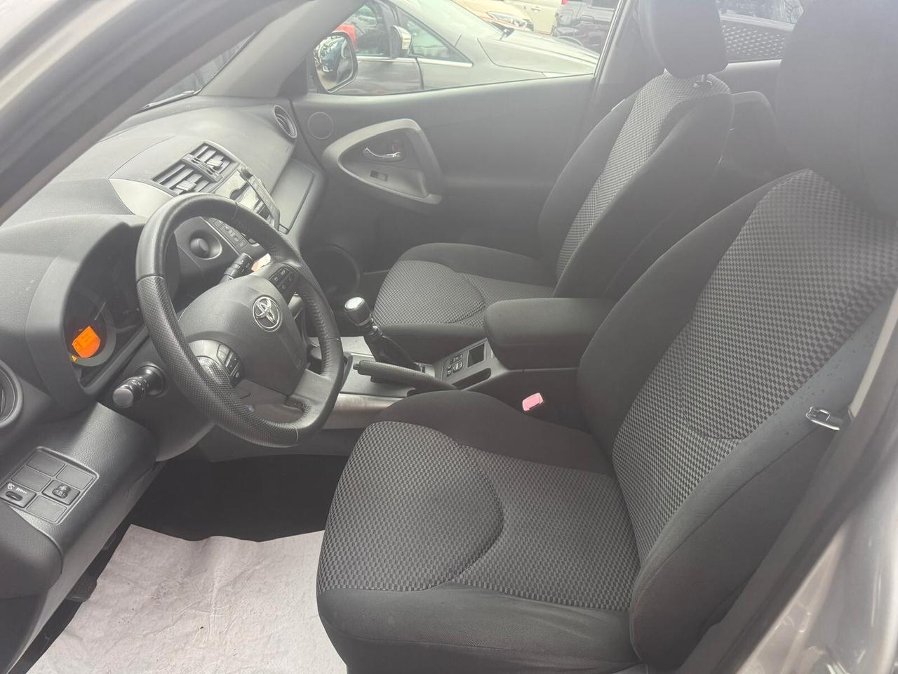 Toyota RAV 4 RAV4 2.2 D-4D 150 CV