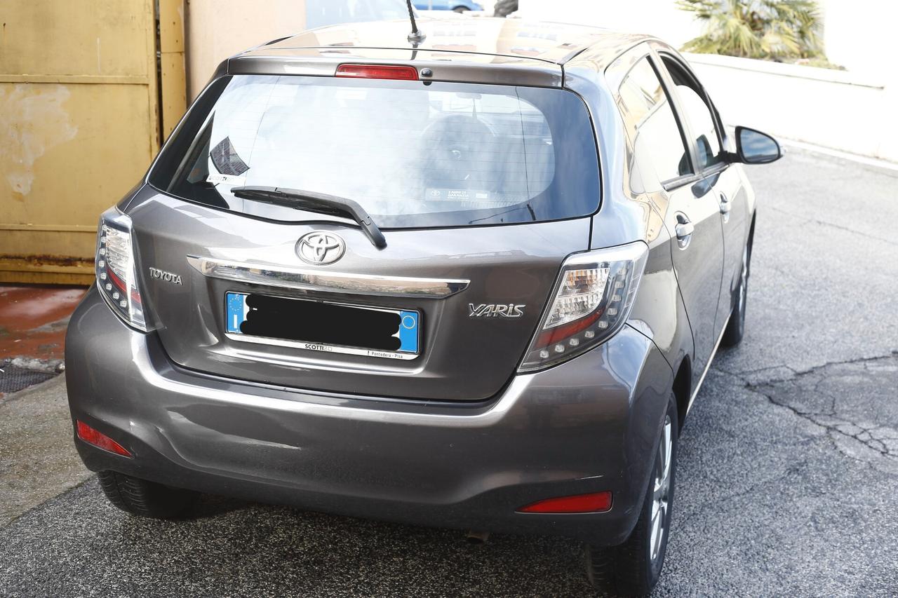 Toyota Yaris 1.4 D-4D 5 porte Active