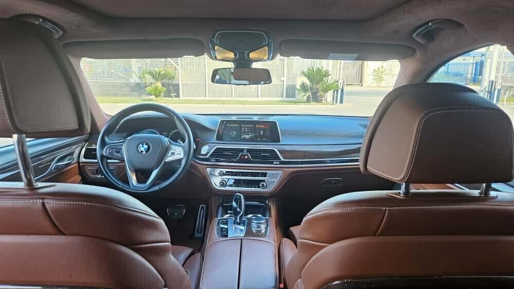 Bmw 750D xDrive