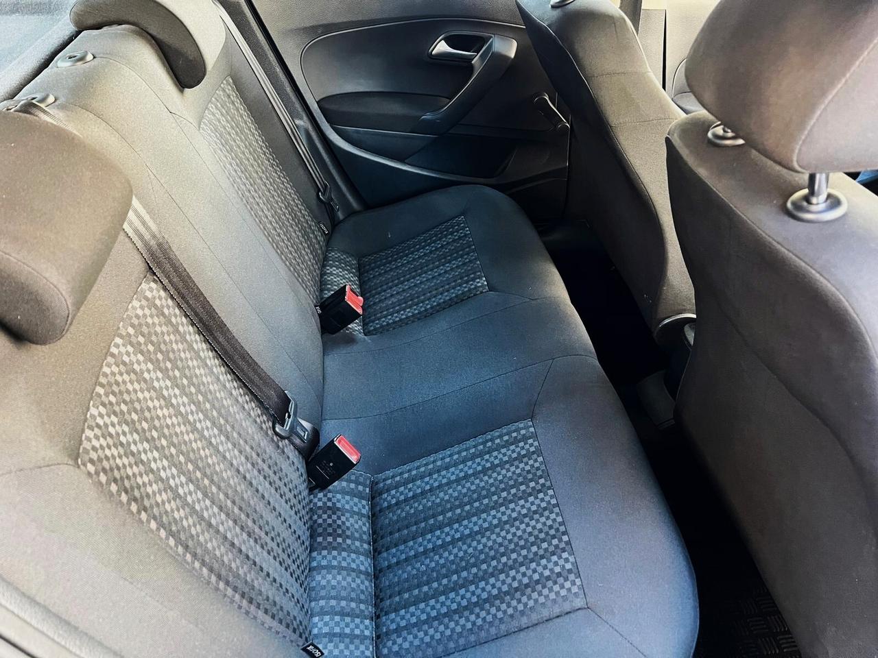 VOLKSWAGEN POLO 1.4 TDI Business 5p - 2017