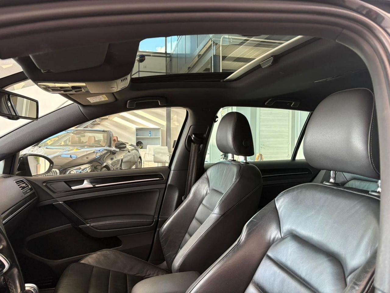 Volkswagen Golf GTI 2.0 TDI DSG 5p. Highline BlueMotion Technology
