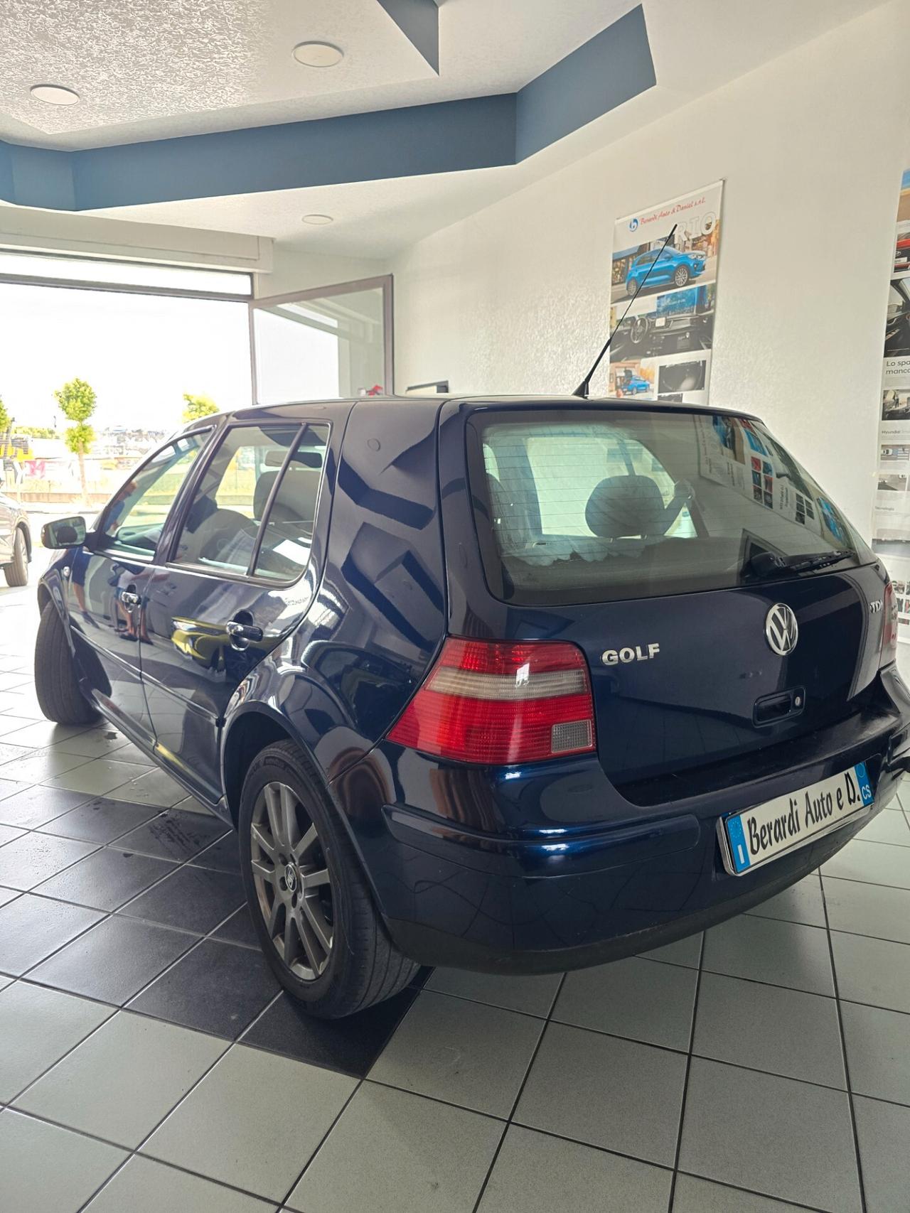 Volkswagen Golf 1.9 TDI 5p. Trendline