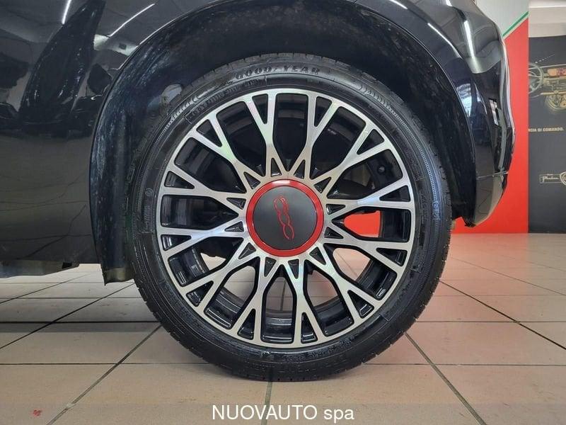 FIAT 500C 1.0 Hybrid Red