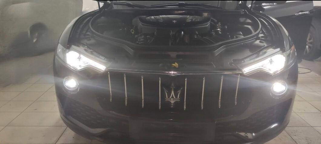 Maserati Levante V6 Diesel 275 CV AWD Granlusso Q4