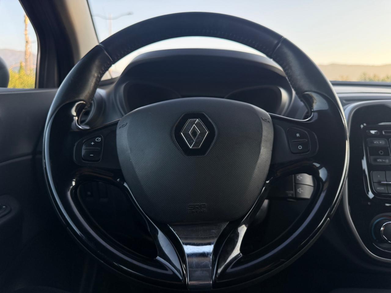 Renault Captur 1.5 Diesel 90CV 12 mesi di garanzia