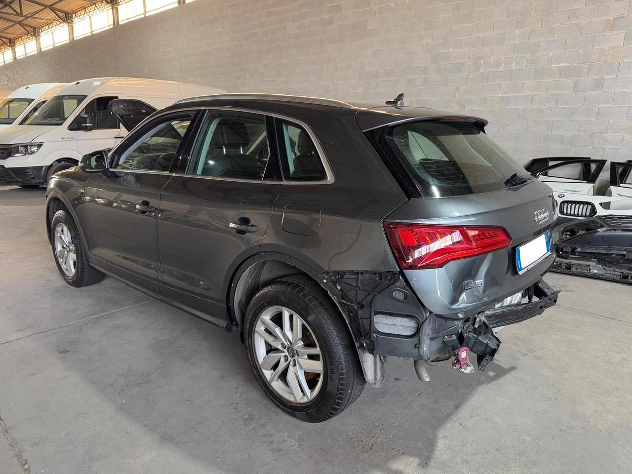Audi Q5 55 2.0 tfsi e quattro 367cv s-tronic INCIDENTATA