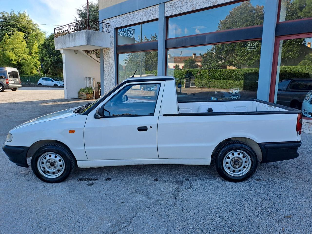Skoda Pick-up 1.9 D LX Cassonato
