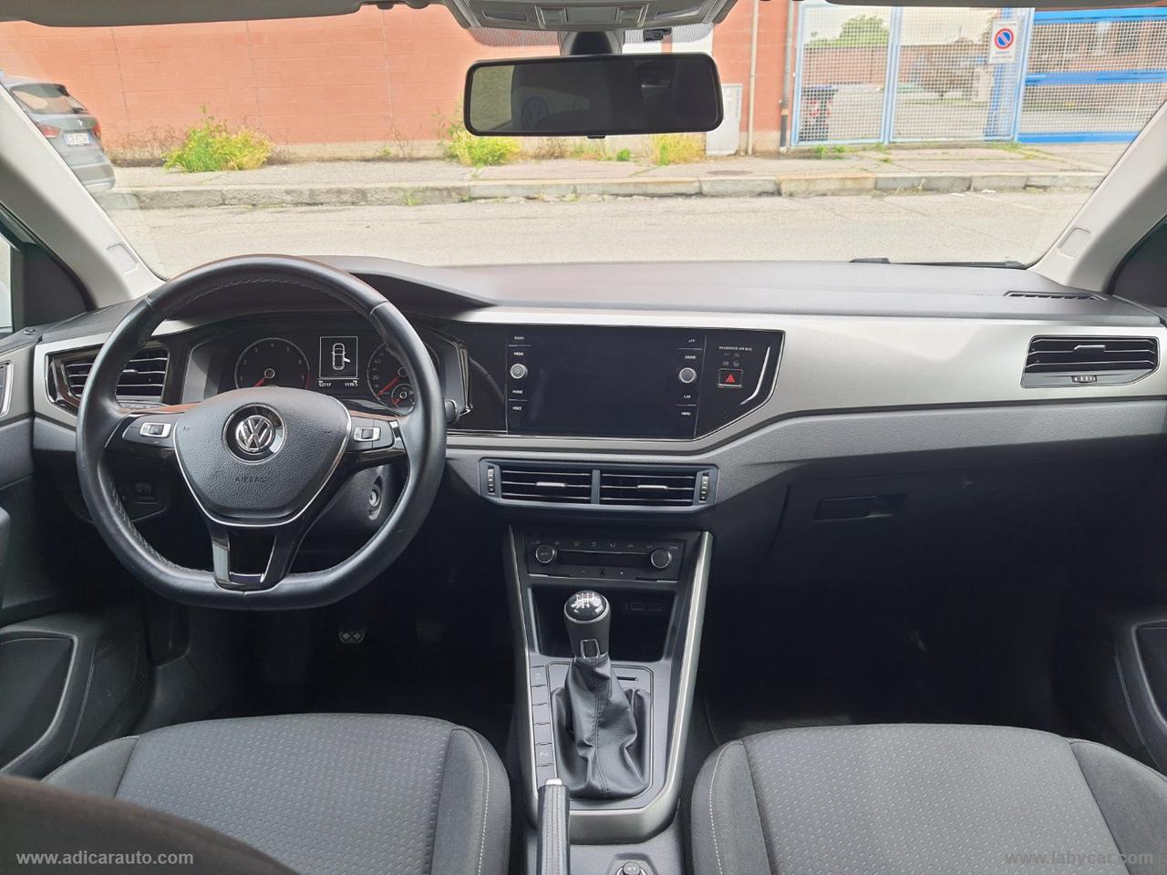 VOLKSWAGEN Polo 1.0 80CV 5p. R-Line