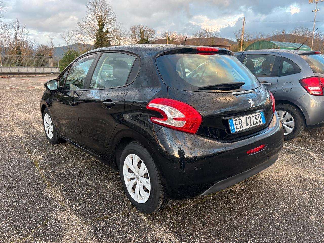 Peugeot 208 1.0 VTi 5 porte - 2013