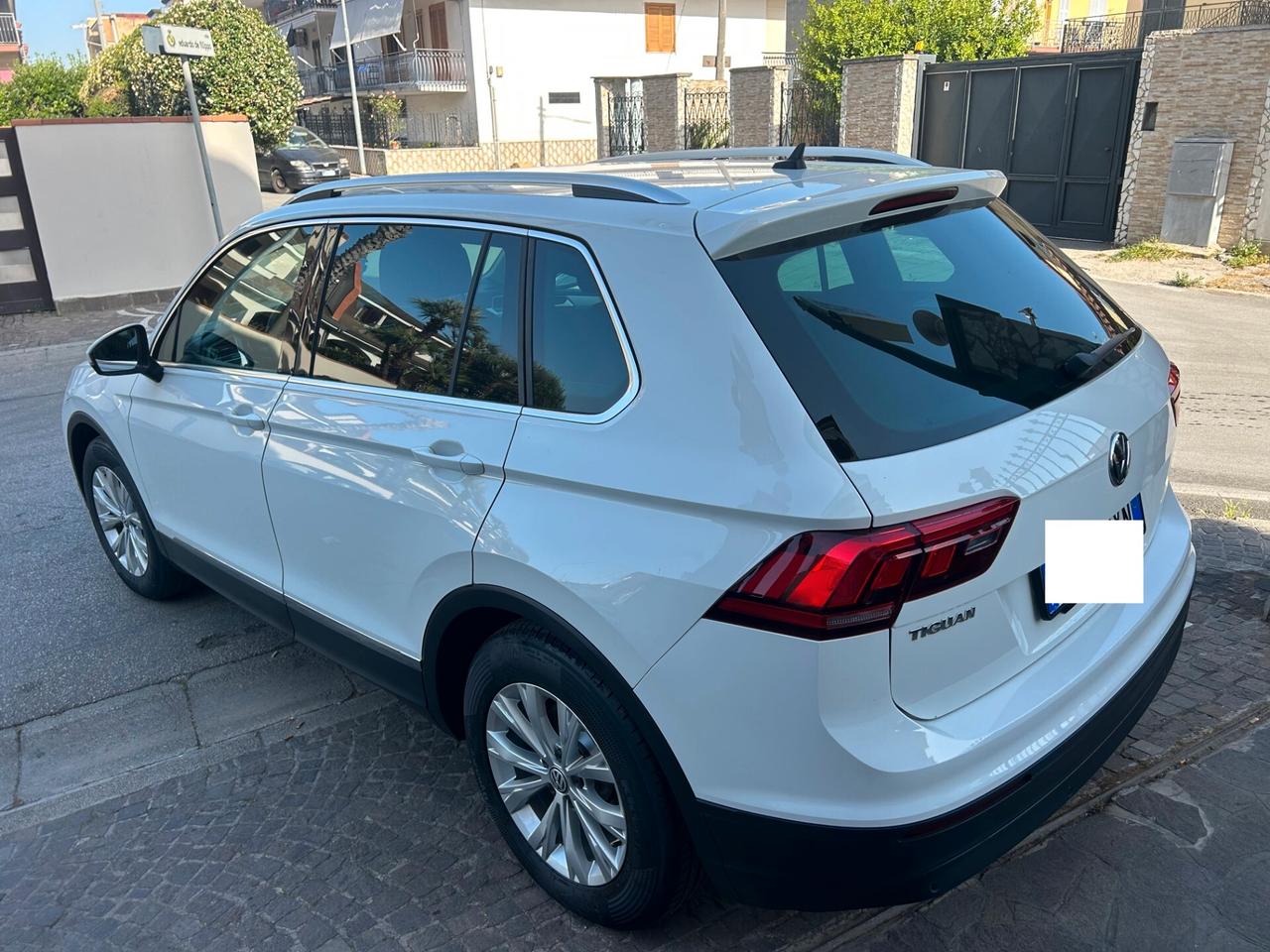 Volkswagen Tiguan 1.6 TDI SCR Sport BlueMotion Technology