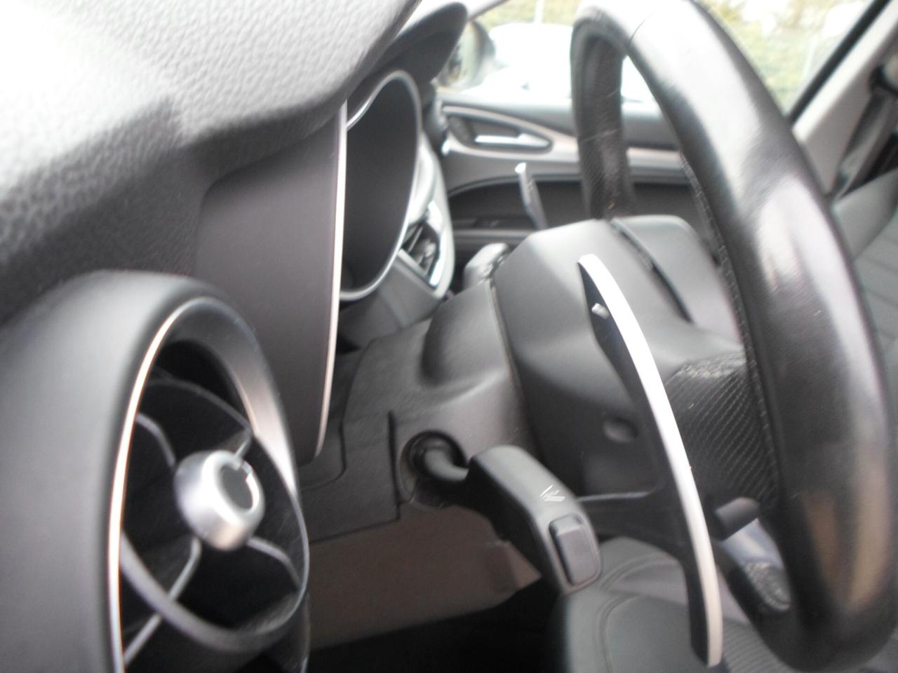 Alfa Romeo Stelvio 2.2 Turbodiesel 190 CV AT8 Q4 Sprint