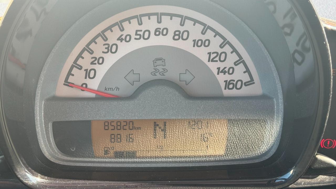 SMART FORTWO 1.0 BENZ - 2011