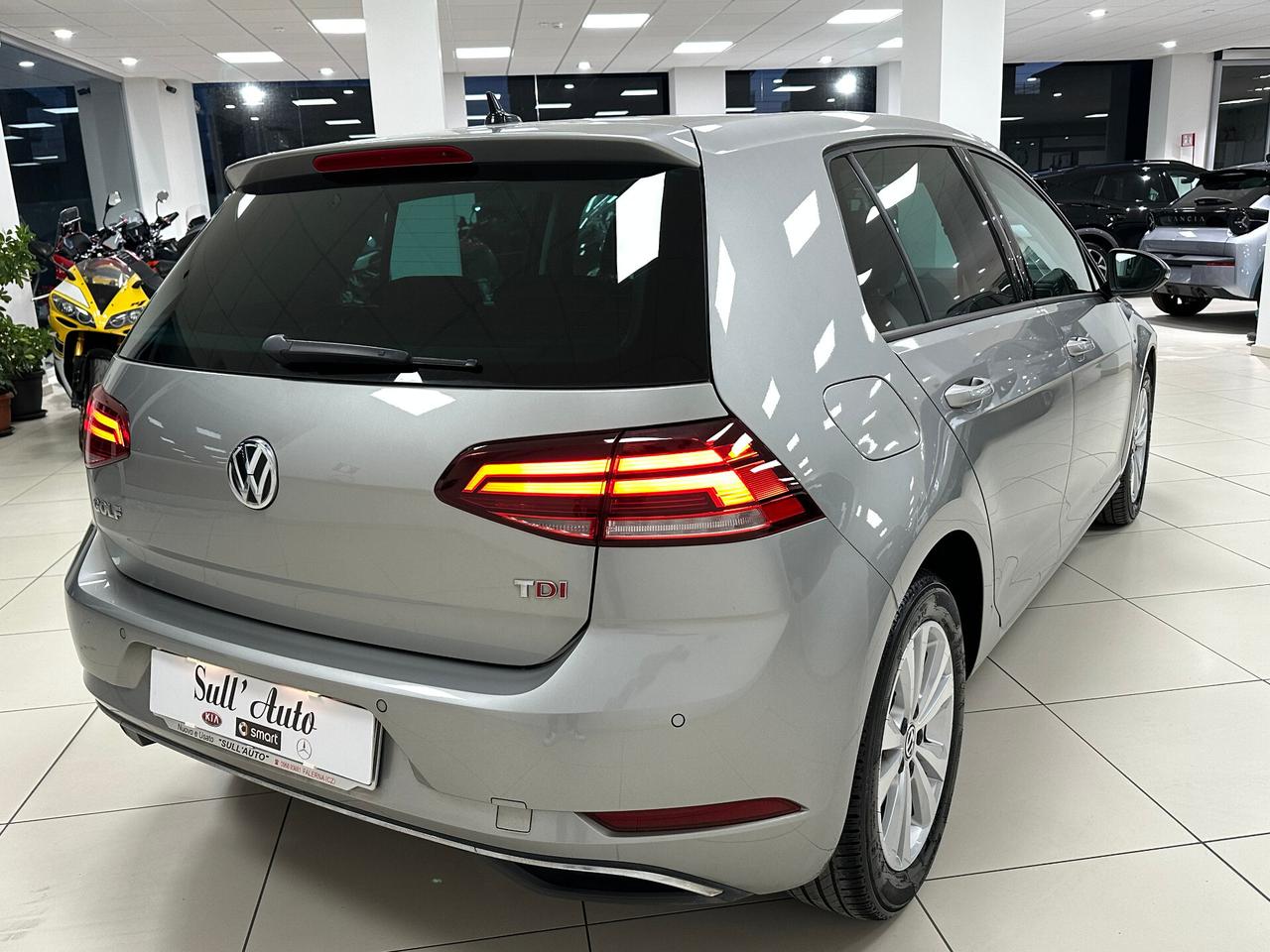 Volkswagen Golf 1.6 TDI 115 CV 5p. Executive BlueM - 2017