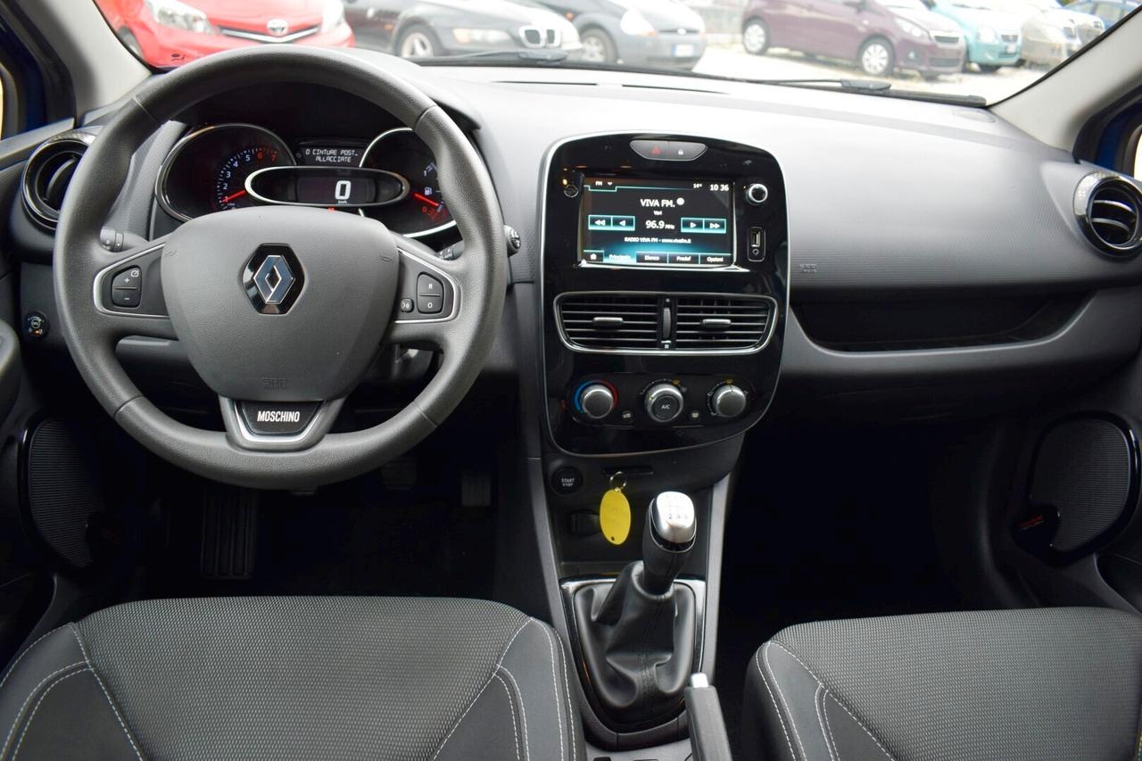 Renault Clio 0.9Tce 90cv Moschino Zen GPL 5p