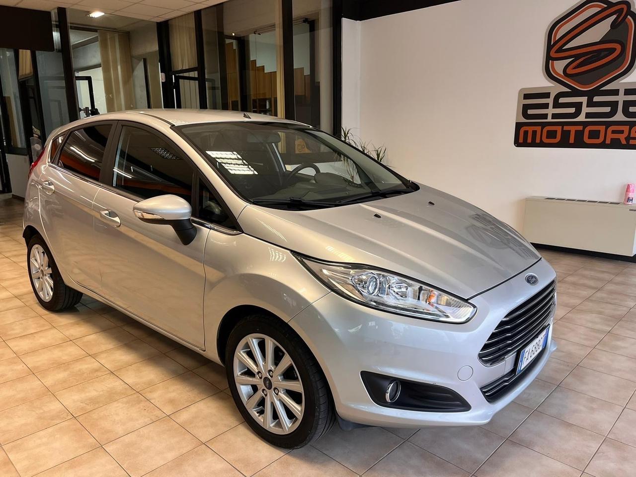 Ford Fiesta - 2015 1.4 95cv GPL