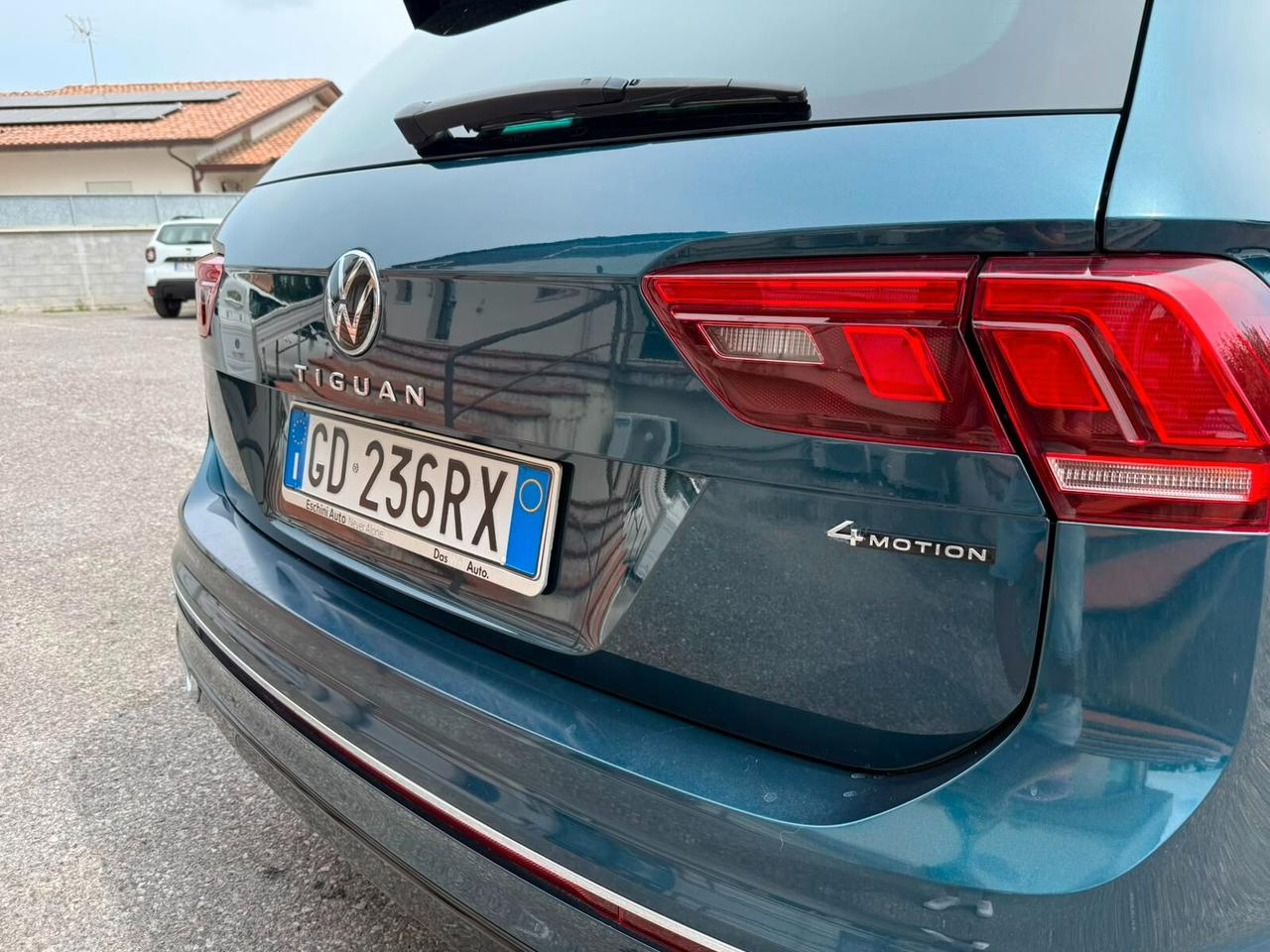 Volkswagen Tiguan 2.0 TDI 150 CV SCR DSG 4MOTION R-Line