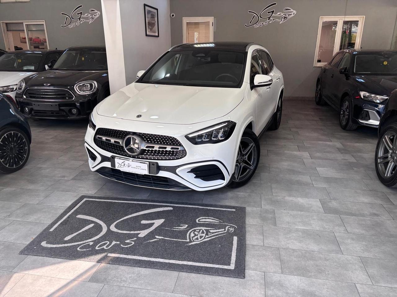 MERCEDES-BENZ GLA 200D PREMIUM AMG TETTO-LED