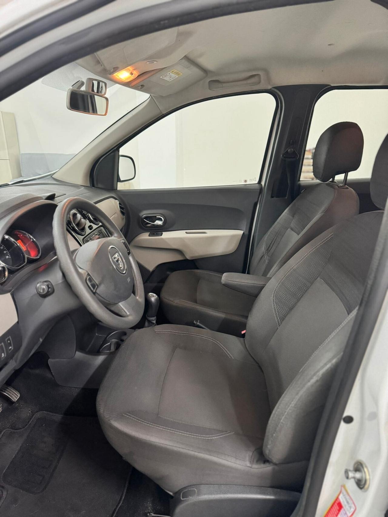 Dacia Lodgy 1.5 dCi 8V 90CV Start&Stop 5 posti Ambiance