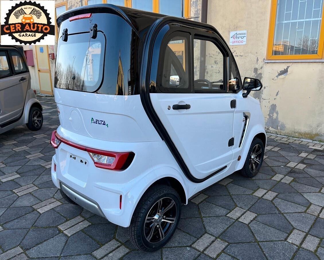 DELTA1 scooter cabinato per anziani/disabili minicar microcar