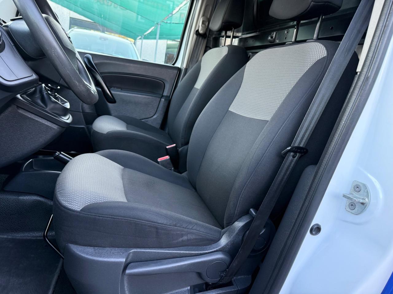 Nissan NV250 L2 H1 Maxi 1.5 115 CV PL Van