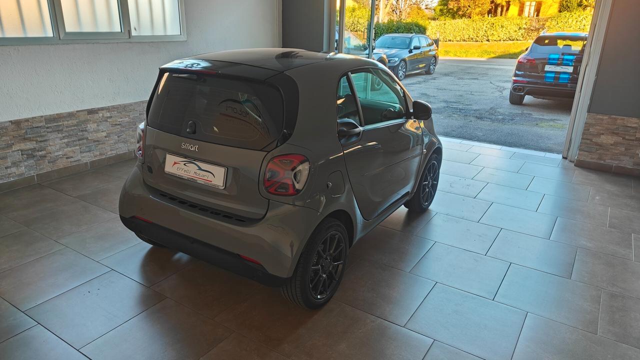 Smart ForTwo EQ Racingrey (22kW)