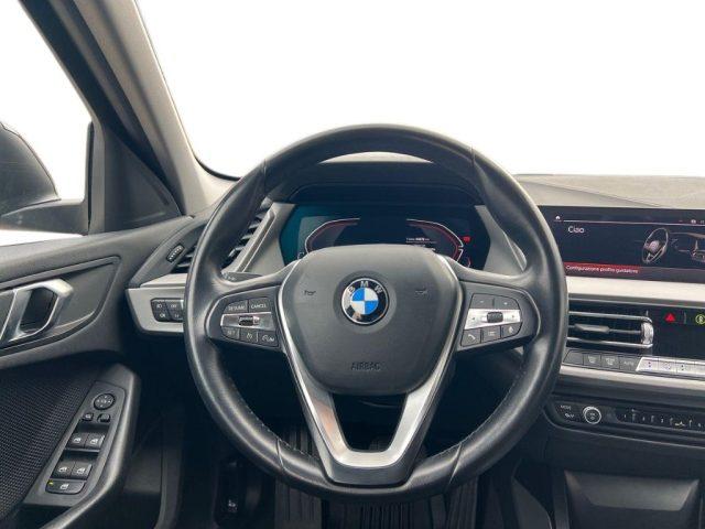 BMW 116 d 5p. Business Advantage