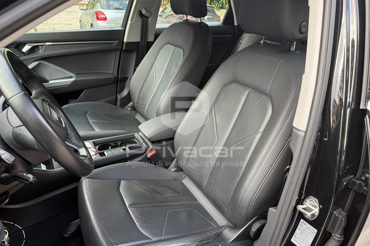 AUDI Q3 SPB 35 TDI S tronic Business Plus