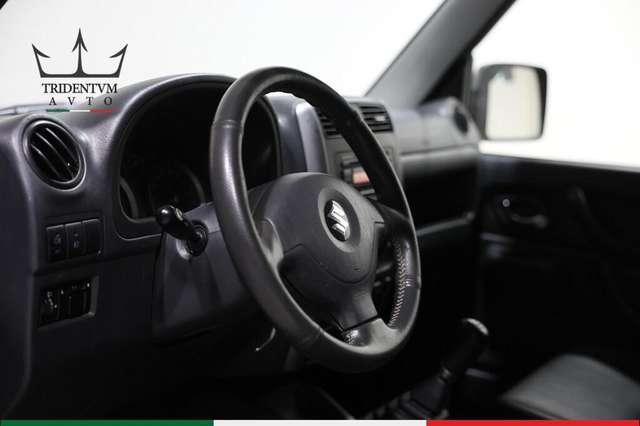 Suzuki Jimny 1.3 vvt Special 4wd E5