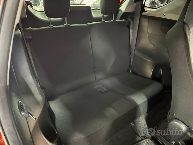Toyota iQ 1.0 cambio automatico!!!