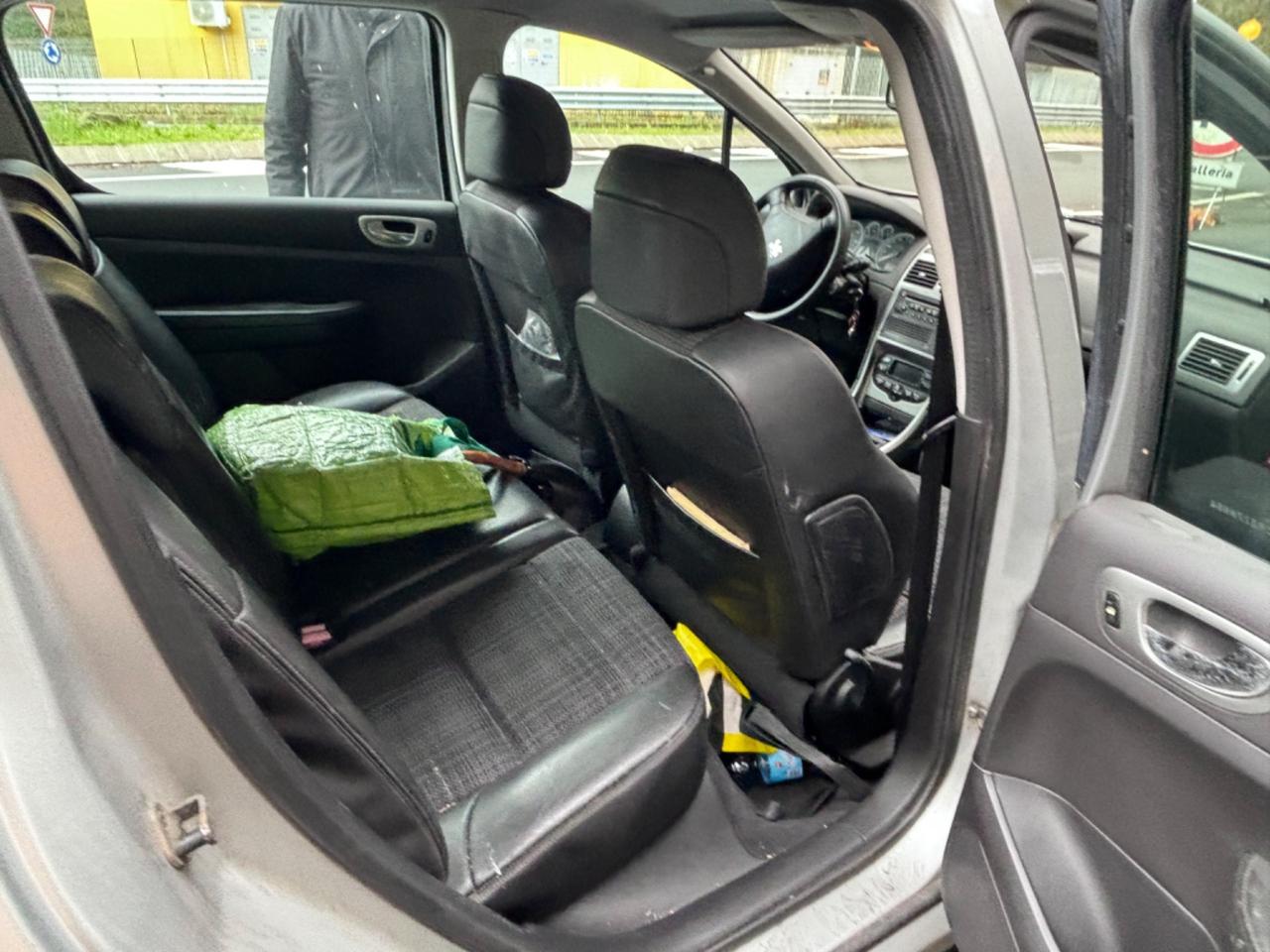 Peugeot 307 2.0 HDi FAP 5p. FULL optional