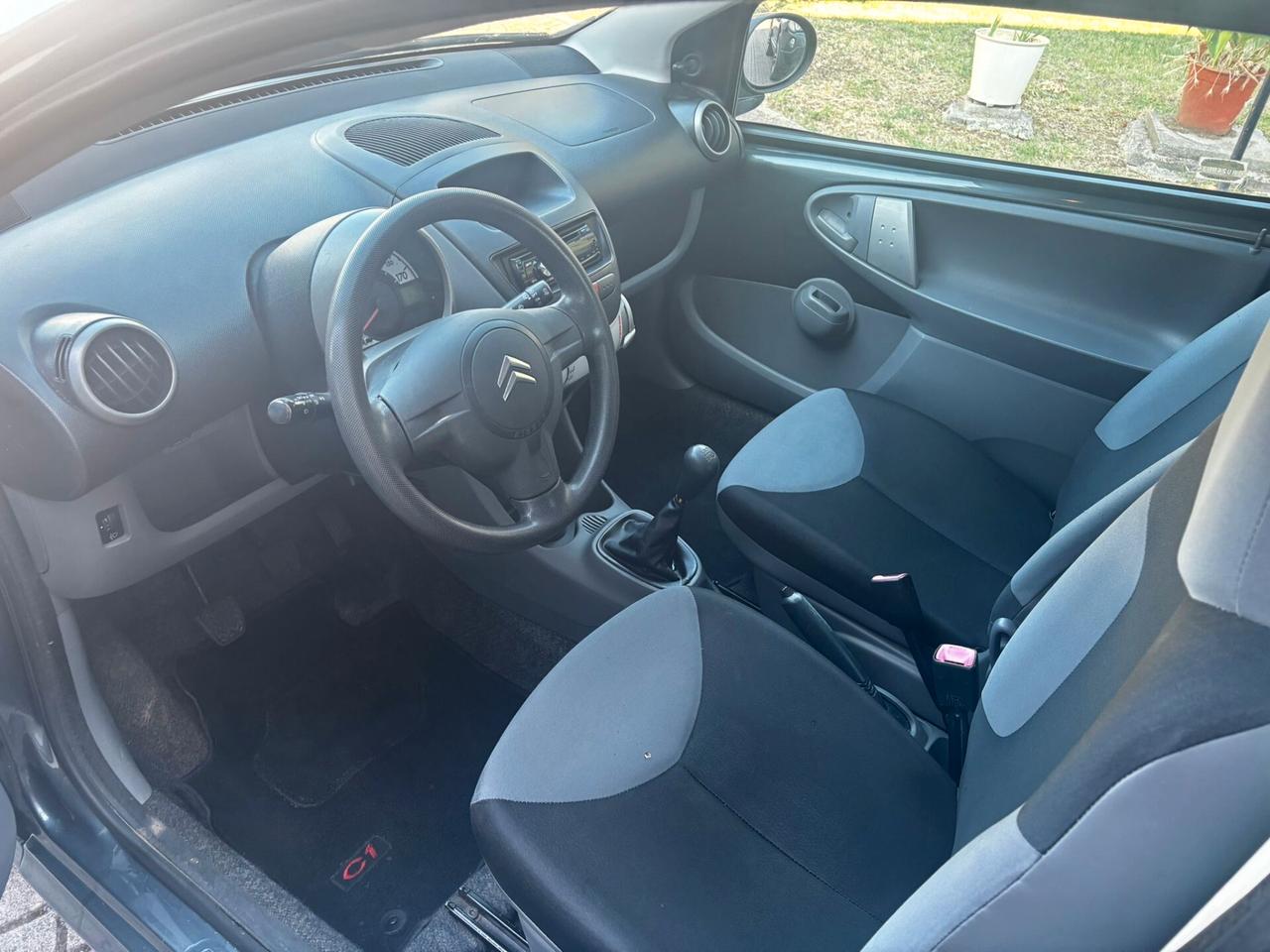 Citroen C1 1.0 3 porte C1TY IDONEA PER NEOPATENTATI SOLO 102.000 KM UNIPROPRIETARIO