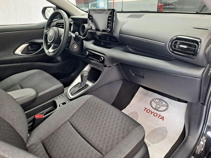 Toyota Yaris 1.5 Hybrid 5 porte Trend