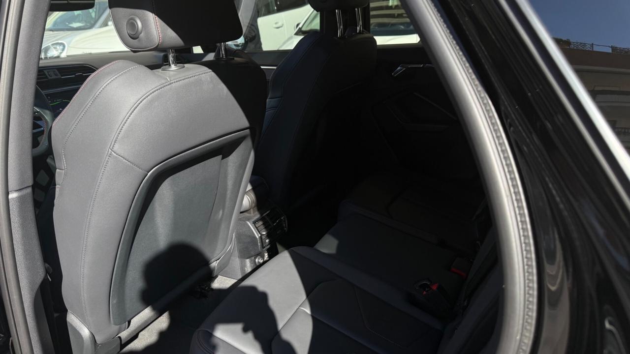 Audi Q3 40 TDI quattro S tronic S line edition MATRIX PELLE VOLANTE TRE RAZZE TETTO CERCHI 20 KAMERA 360 PDC