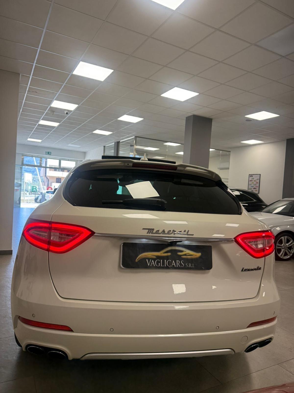 Maserati Levante V6 430 CV AWD S