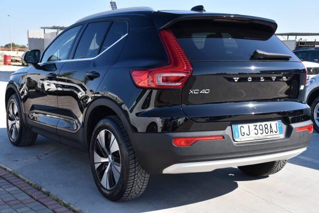 VOLVO XC40 T4 Recharge Plug-in Hybrid Inscription Expression