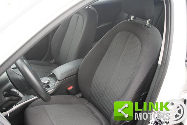 BMW 118 i 5p. Luxury