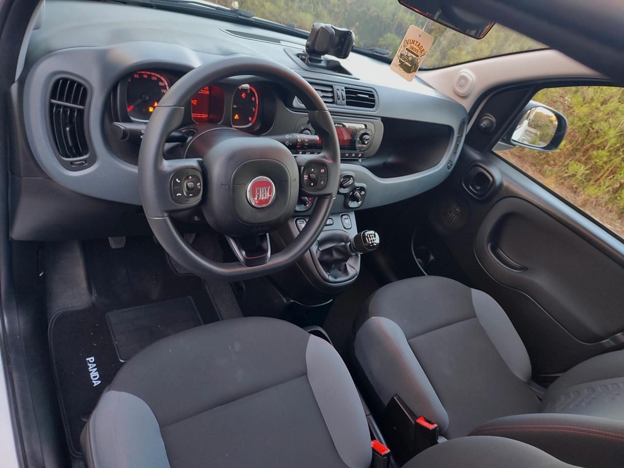 Fiat Panda HYBRID 1.0 S&S 70 CV E6D COMANDI AL VOLANTE CLIMA