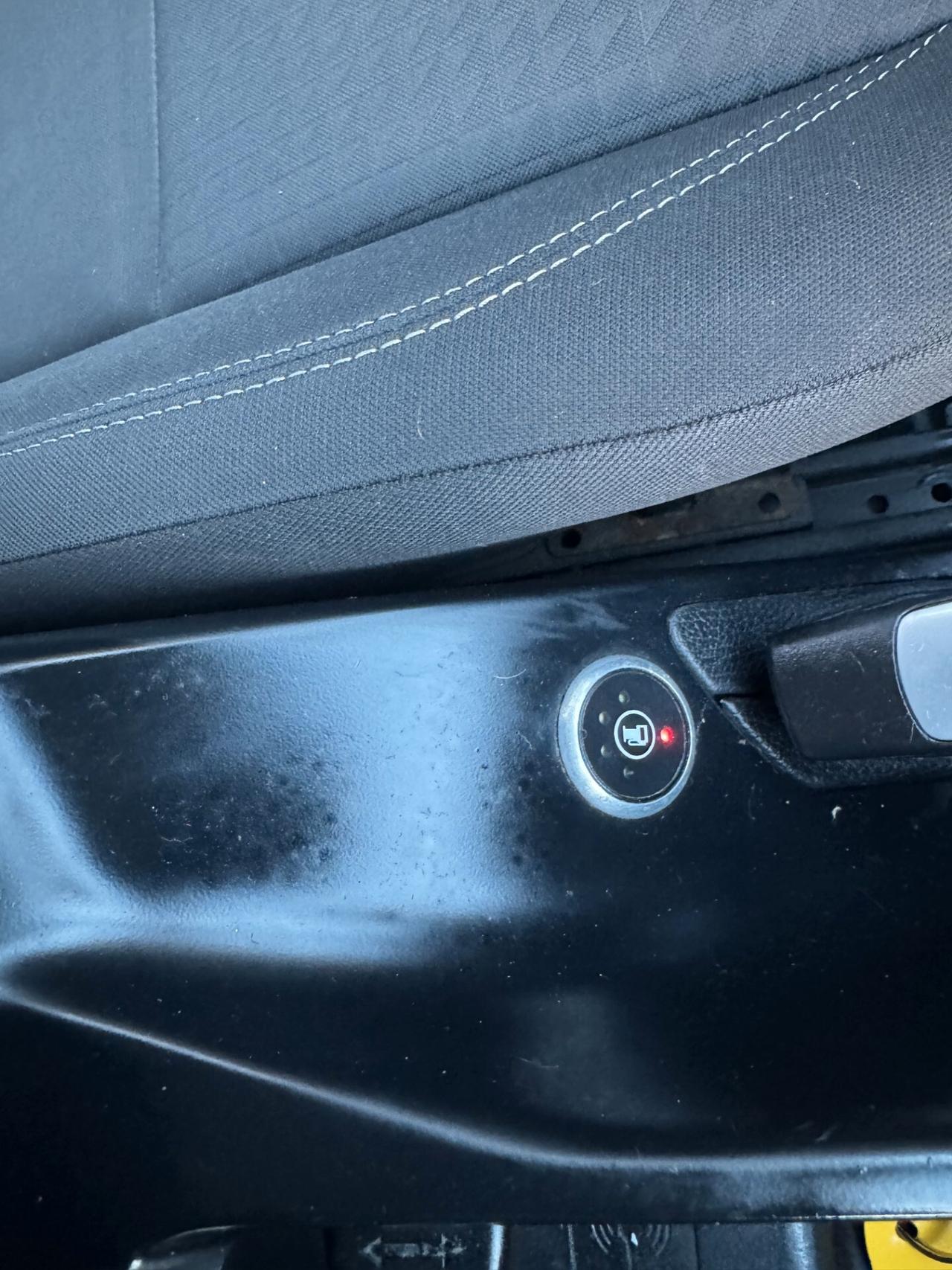 Ford C-Max 1.6 120CV GPL Plus