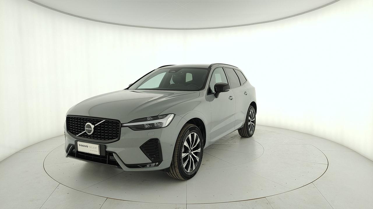 VOLVO XC60 2.0 b5 Plus Dark awd auto