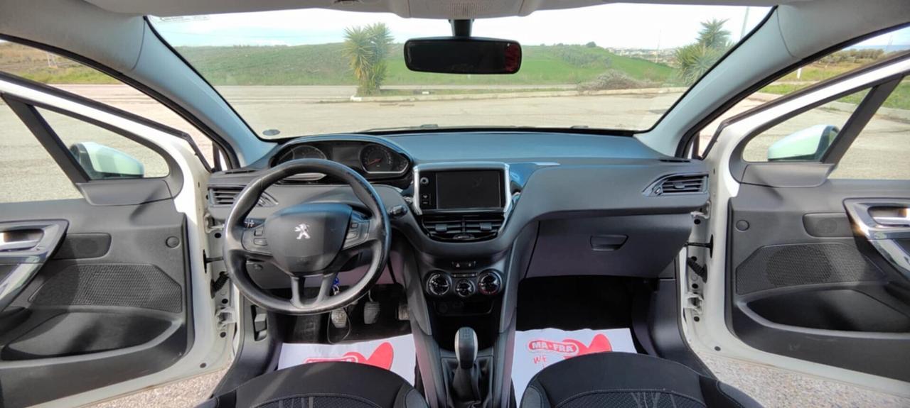 Peugeot 208 Allure
