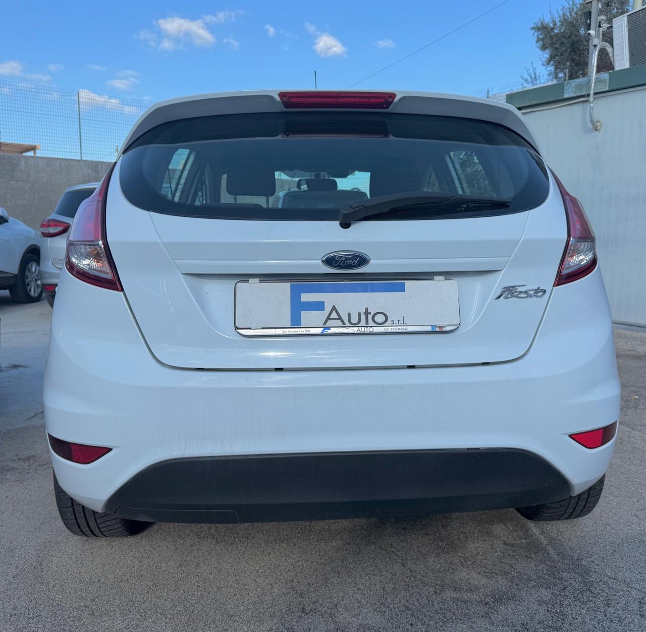 Ford Fiesta 1.4 5 porte GPL Business,Bluetooth,Clima,comandi al volante,ecc.