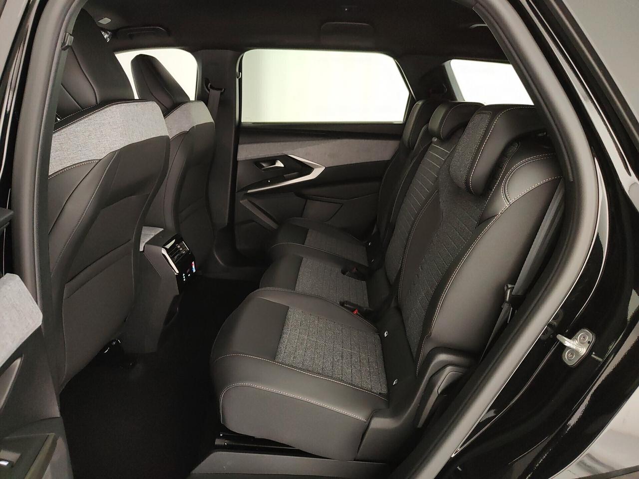 Peugeot 5008 Hybrid 145 e-DCS6 Allure