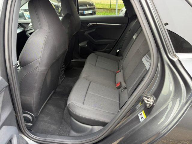 AUDI A3 SPB 40 TDI quattro S tronic S line ed. NAVI - LED