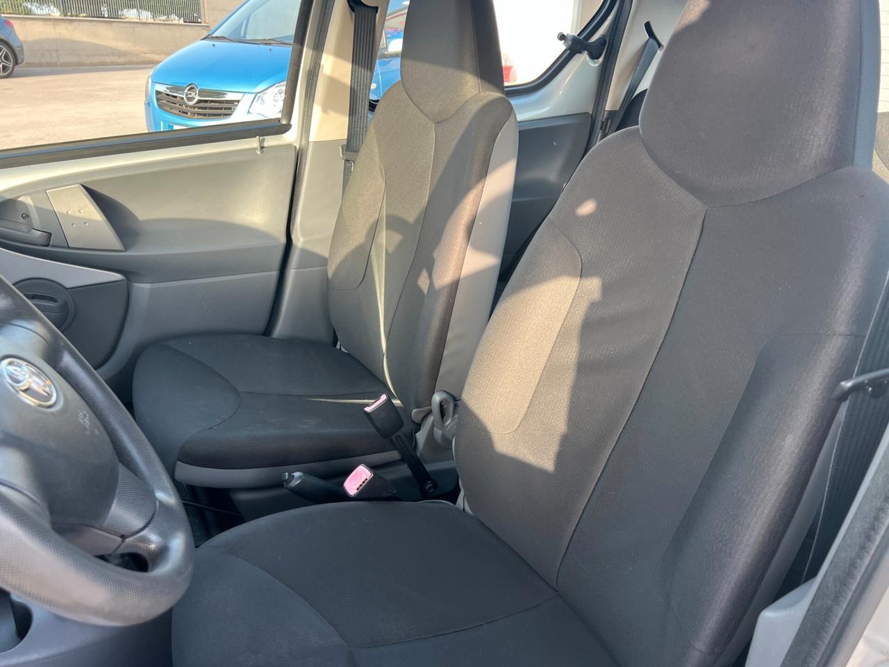 Toyota Aygo 1.0Now 1PROPRIETARIO TAGLIANDATA