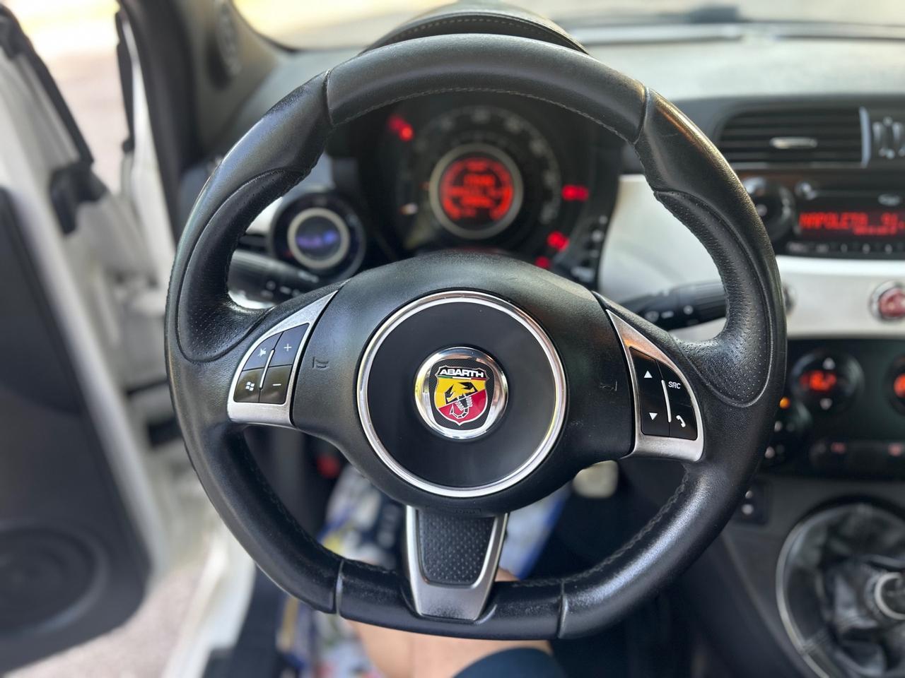 Abarth 500 1.4 Turbo T-Jet Custom GPL