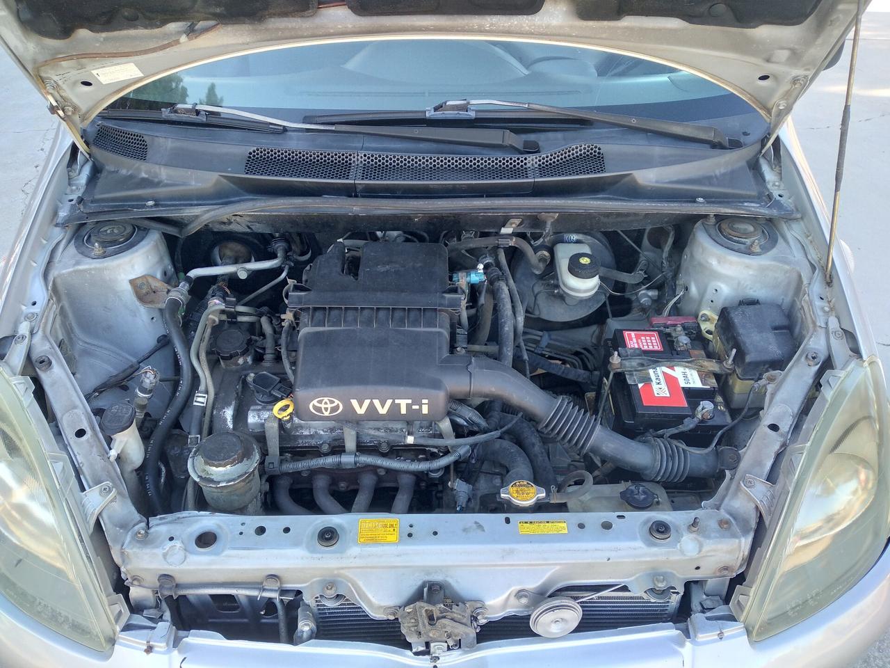 Toyota Yaris 1.0i 16V cat 3 porte Sol