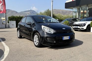 KIA Rio 1.1 CRDi WGT 5p. EX ( NO GARANZIA )