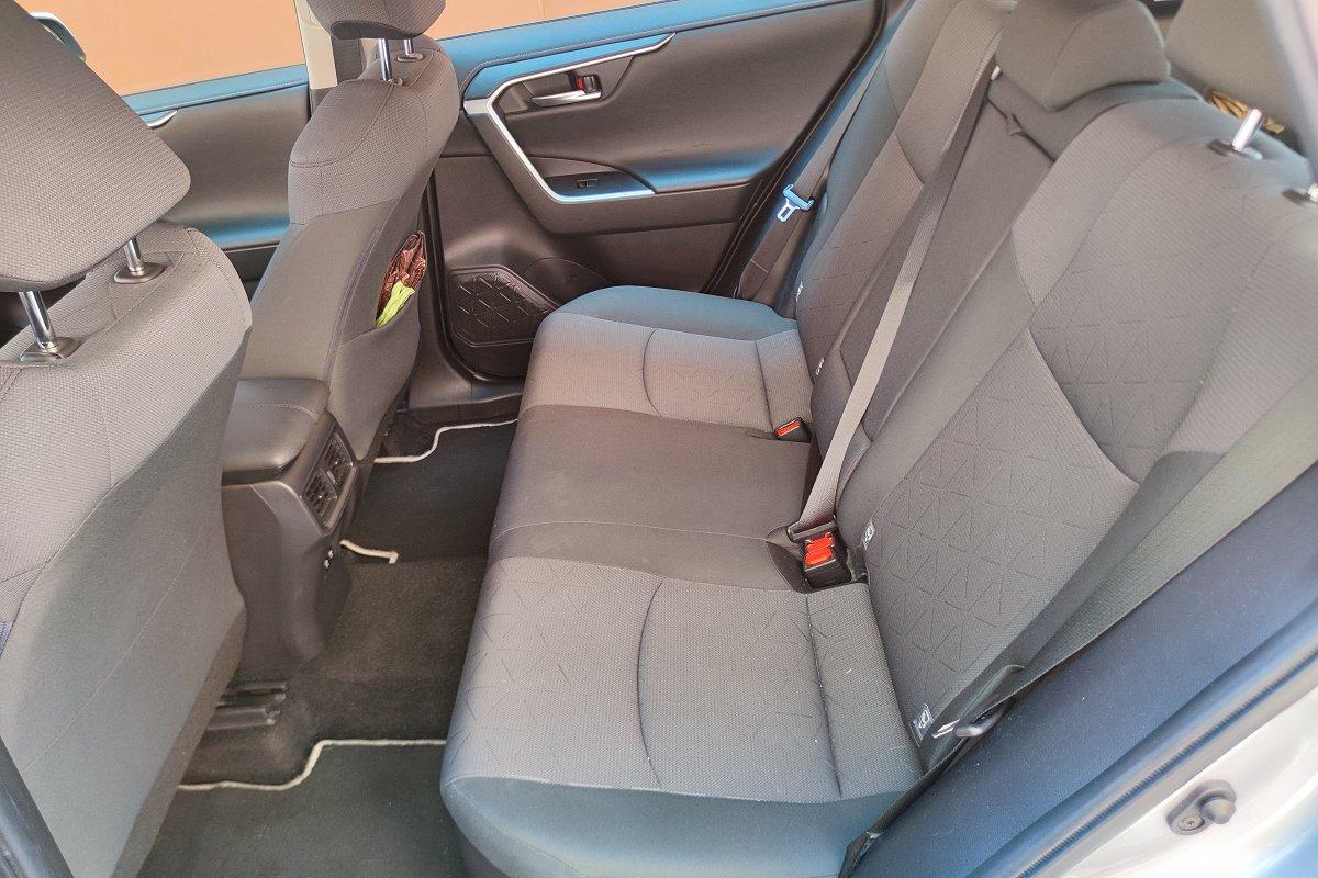 TOYOTA RAV4 2.5 HV (218CV) E-CVT 2WD Active