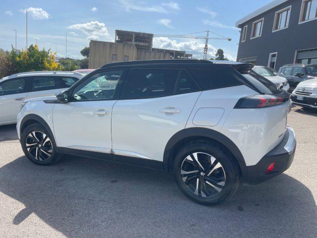 PEUGEOT 2008 BlueHDi 100 GT Line